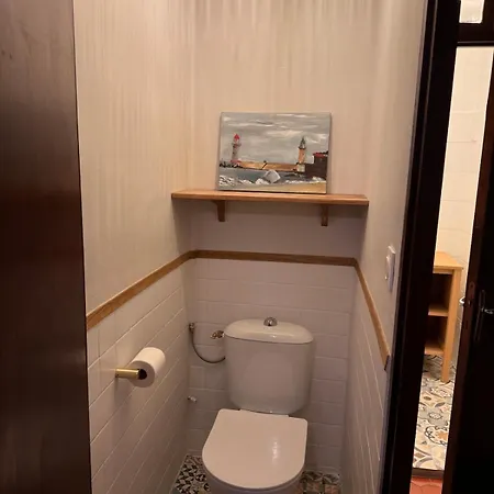 2-bedroom In Historic Building Apartment Luri